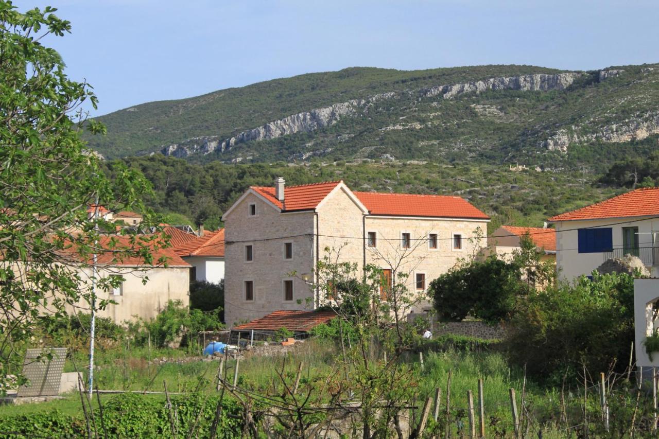Apartments With A Parking Space Jelsa, Hvar - 8713 Jelsa  Zewnętrze zdjęcie